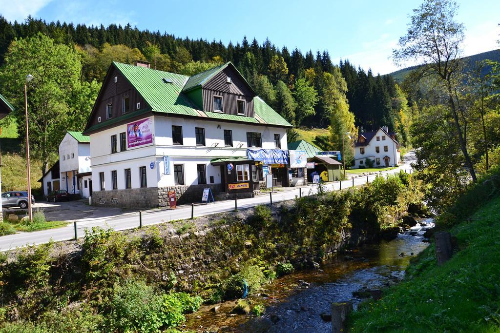 Hostel Fortuna Špindlerŭv Mlýn Luaran gambar