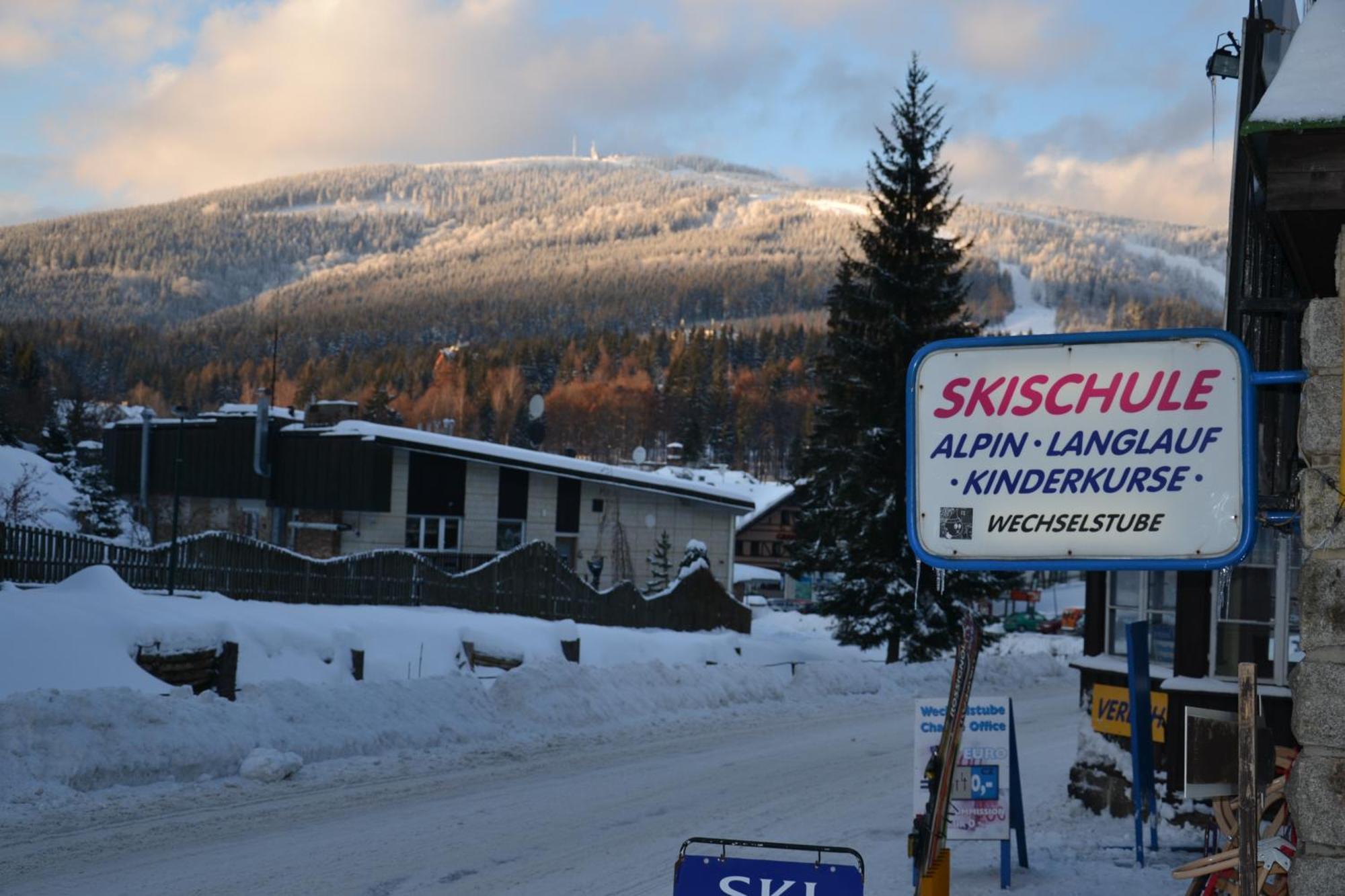 Hostel Fortuna Špindlerŭv Mlýn Luaran gambar