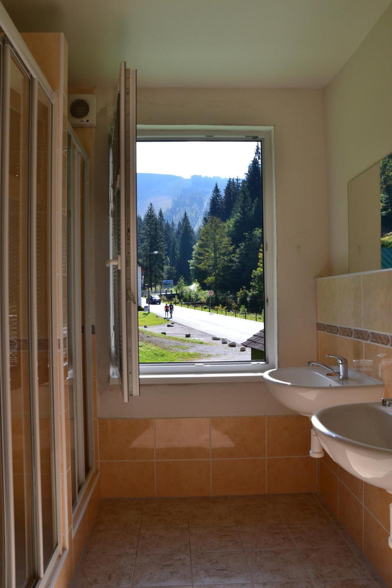 Hostel Fortuna Špindlerŭv Mlýn Luaran gambar