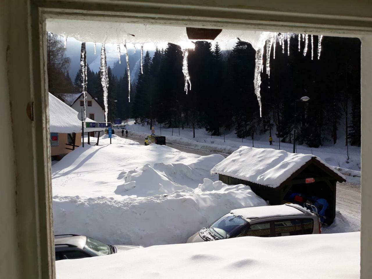 Hostel Fortuna Špindlerŭv Mlýn Luaran gambar